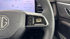 MG HS 1.5 T-GDI Trophy 5dr DCT Petrol Hatchback